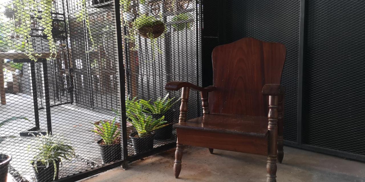 Siri Guesthouse @ Surat Thani Exterior photo