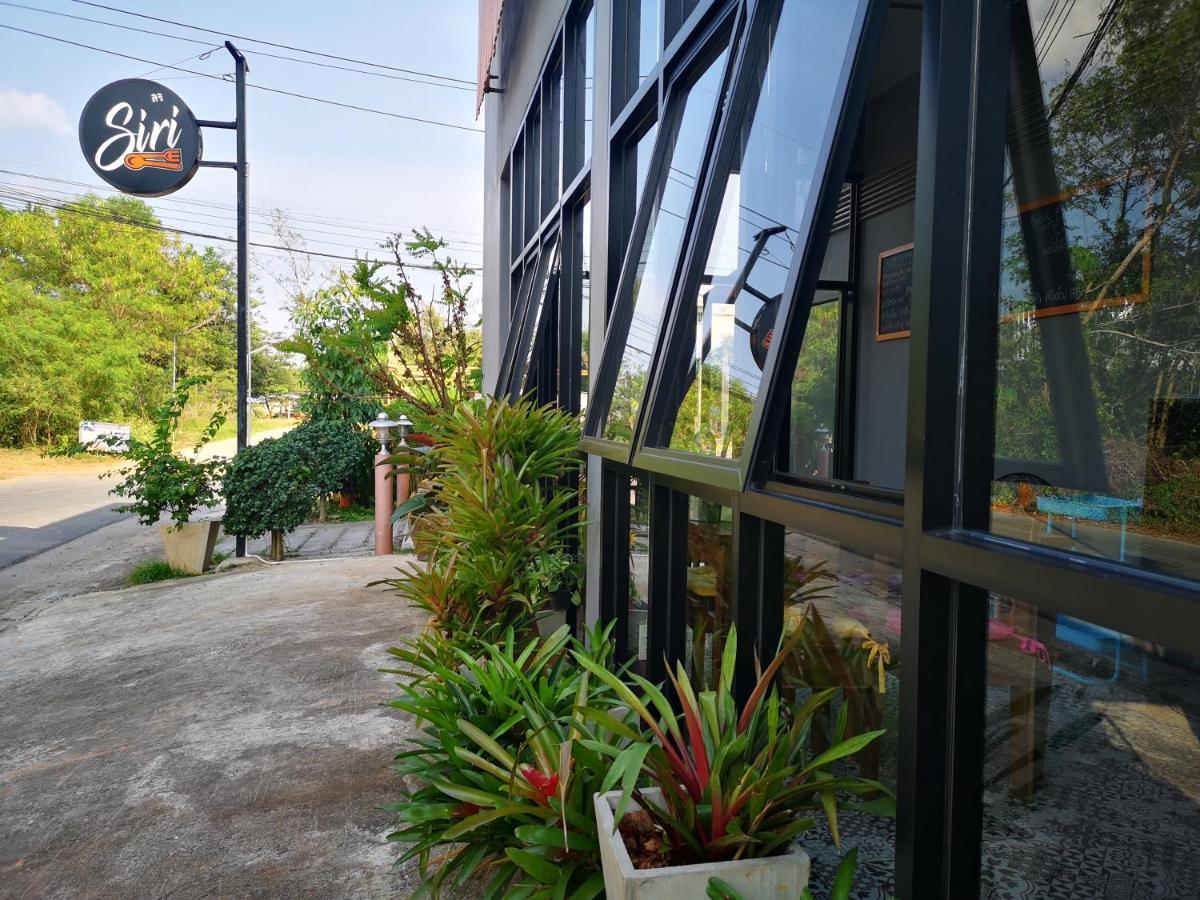 Siri Guesthouse @ Surat Thani Exterior photo